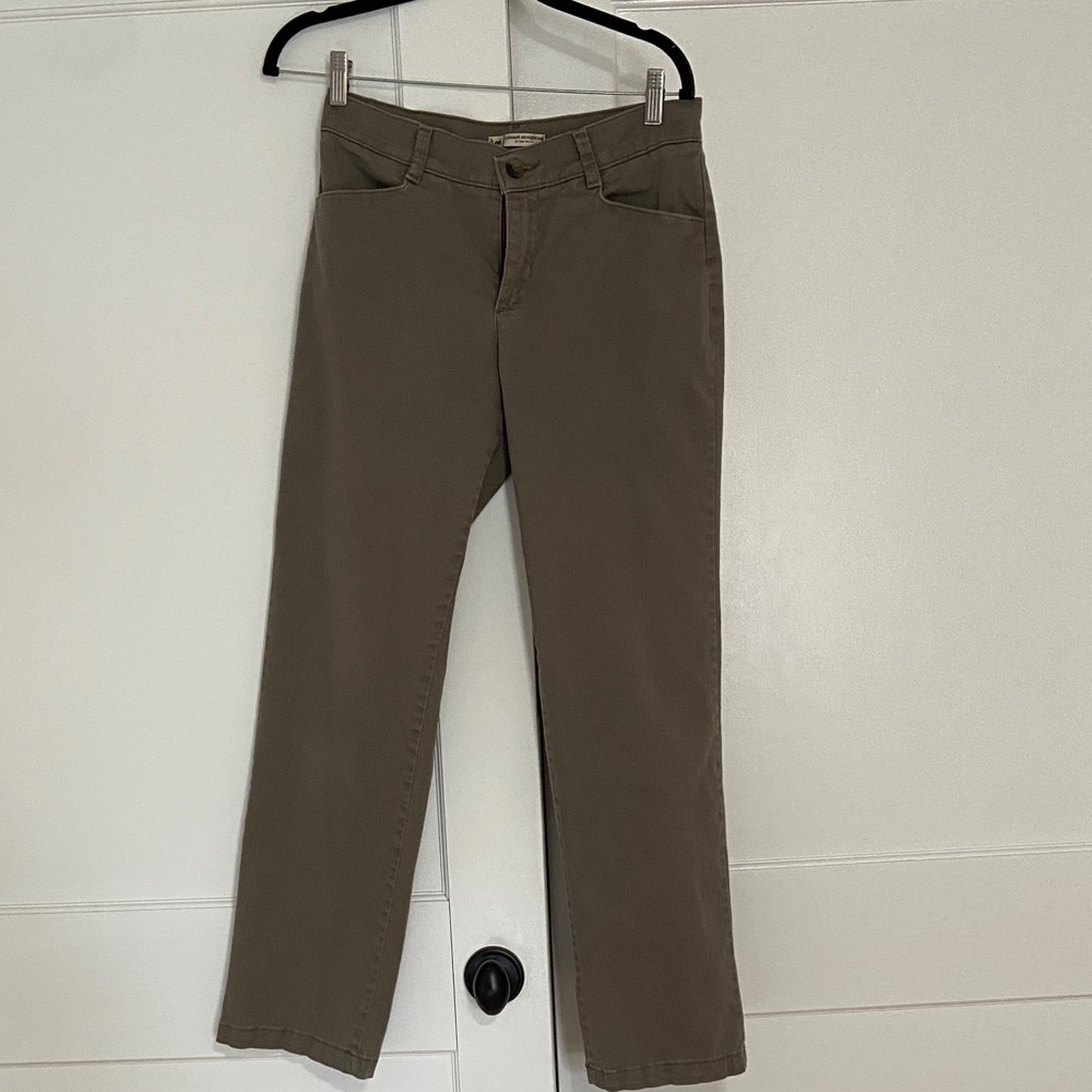 Lee Relaxed Straight Leg Pants
